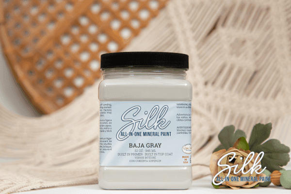 Dixie Belle Silk All In One Mineral Paint Baja Gray - Image 4