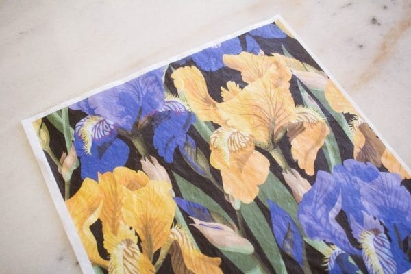 Belles & Whistles Rice Decoupage Paper Floral on Black 3 sheets à 30 x 30cm - Image 2