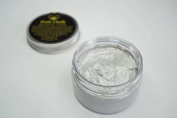 Posh Chalk Metallic Paste - Pearl Silver - Image 3