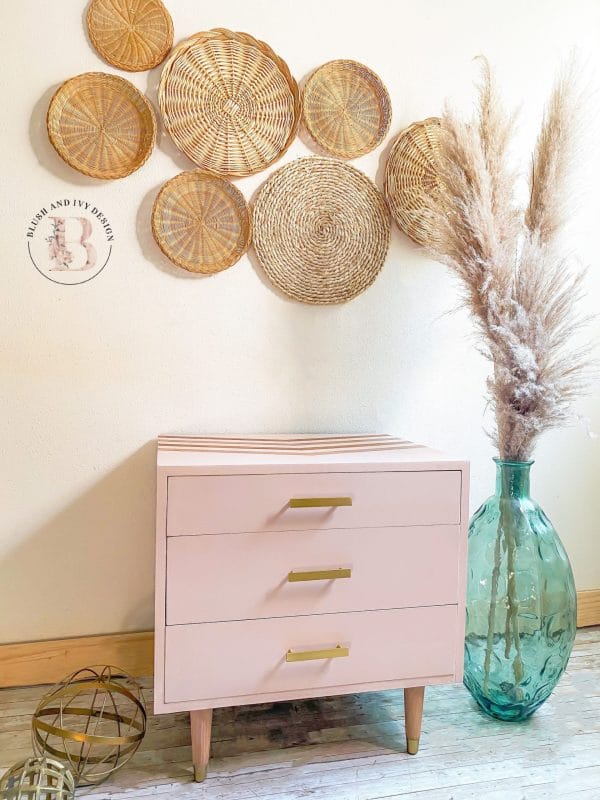 Dixie Belle Chalk Mineral Paint Tea Rose - Image 4