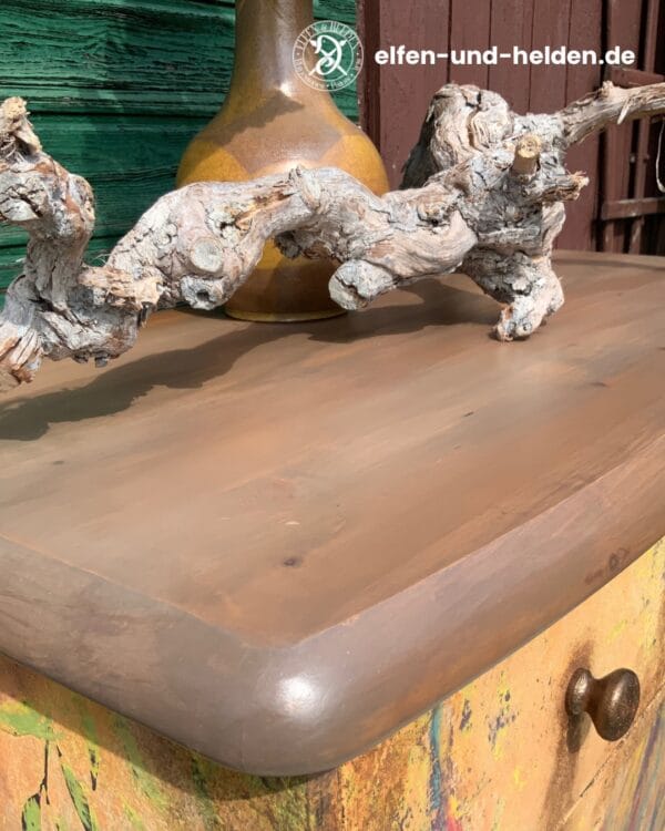 BETSY THE GIPSY - hand-painted vintage chest of drawers in boho style by Elfen & Helden - Image 10