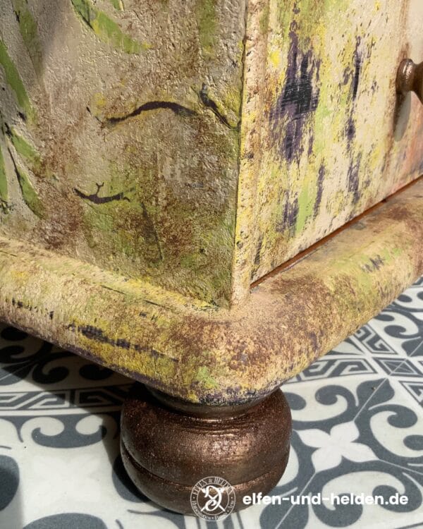 BETSY THE GIPSY - hand-painted vintage chest of drawers in boho style by Elfen & Helden - Image 12