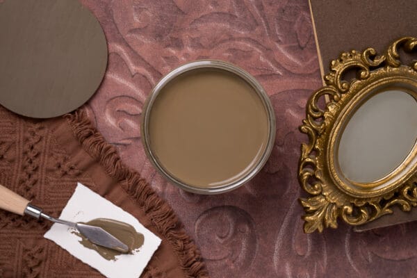 Dixie Belle Silk All In One Mineral Paint Truffle